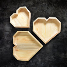 Load image into Gallery viewer, Heart Shaped Gift Box